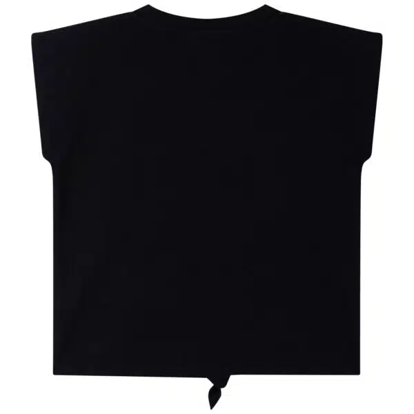 girls black t-shirt