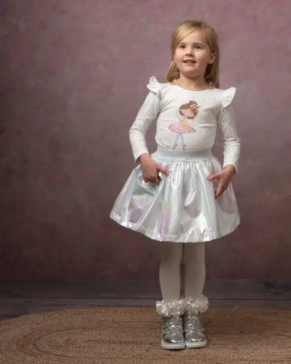 girls ballerina outfit on model