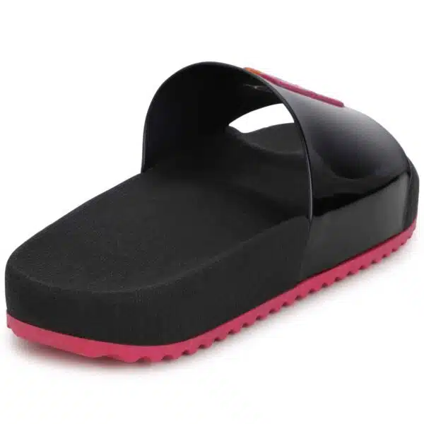 DKNY unisex sliders back view